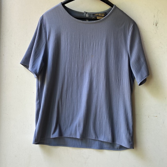 Blouse and pants combo - Picture 3 of 3